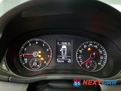 Zdjęcie 9 z 12 samochodu: 2014 VOLKSWAGEN PASSAT SE VIN:1VWBS7A3XEC035703 - miniatura