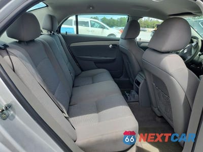 Zdjęcie 10 z 12 samochodu: 2010 CHEVROLET MALIBU LS VIN:1G1ZB5EB7AF245037 - miniatura