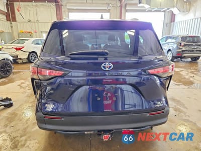 Zdjęcie 6 z 12 samochodu: 2021 TOYOTA SIENNA XLE VIN:5TDYSKFC5MS015011 - miniatura