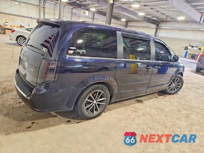 Trzecie zdjęcie samochodu z tyłu: 2011 DODGE GRAND CARAVAN CREW VIN:2D4RN5DG0BR606360 - miniatura
