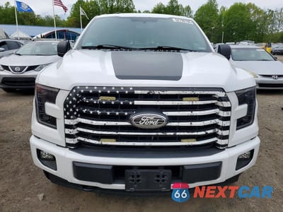 Piąte zdjęcie samochodu w środku: 2017 FORD F150 SUPERCREW VIN:1FTEW1EG2HKE32203 - miniatura