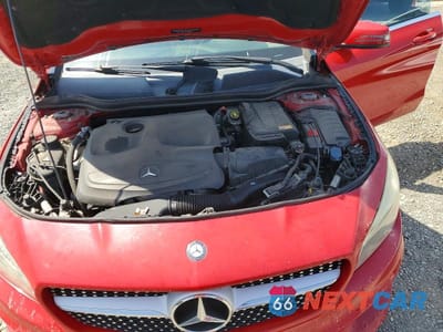 Zdjęcie 11 z 12 samochodu: 2014 MERCEDES-BENZ CLA 250 VIN:WDDSJ4EB6EN155563 - miniatura