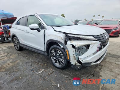 Czwarte zdjęcie samochodu z boku: 2025 MITSUBISHI ECLIPSE CROSS SE VIN:JA4ATWAA6SZ003757 - miniatura