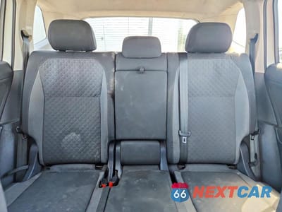 Zdjęcie 10 z 13 samochodu: 2019 VOLKSWAGEN TIGUAN S VIN:3VV0B7AX5KM046441 - miniatura