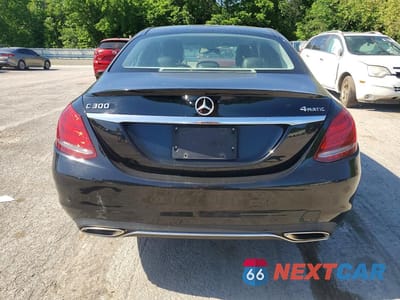 Zdjęcie 6 z 13 samochodu: 2016 MERCEDES-BENZ C 300 4MATIC VIN:55SWF4KB0GU175194 - miniatura