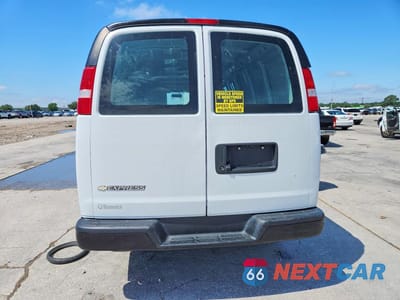 Zdjęcie 6 z 13 samochodu: 2022 CHEV EXPRESS 2500 VIN:1GCWGBF77N1141414 - miniatura