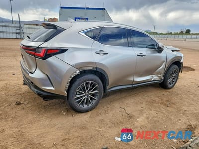 Trzecie zdjęcie samochodu z tyłu: 2022 LEXUS NX 350 VIN:JTJGGCEZ8N5002010 - miniatura