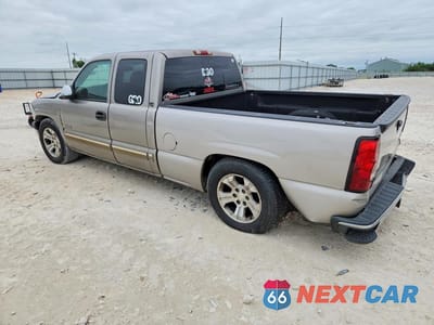 Drugie zdjęcie samochodu z przodu: 2001 CHEVROLET SILVERADO C1500 VIN:2GCEC19T511211247 - miniatura