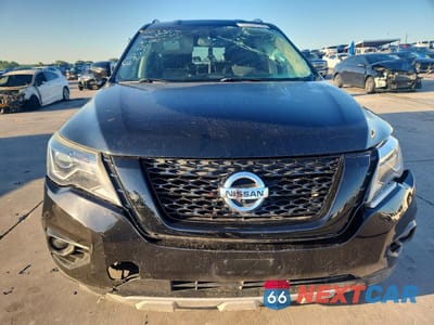 Piąte zdjęcie samochodu w środku: 2019 NISSAN PATHFINDER SL VIN:5N1DR2MN0KC613838 - miniatura