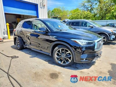 Czwarte zdjęcie samochodu z boku: 2019 INFINITI QX50 ESSENTIAL VIN:3PCAJ5M31KF103757 - miniatura