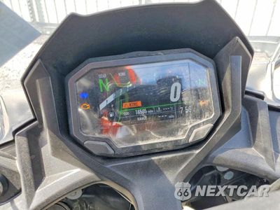 Zdjęcie 7 z 9 samochodu: 2024 KAWASAKI EX650 P VIN:ML5EXEP14RDAB9792 - miniatura