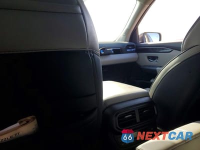 Zdjęcie 8 z 12 samochodu: 2023 HONDA PILOT ELITE VIN:5FNYG1H83PB054807 - miniatura