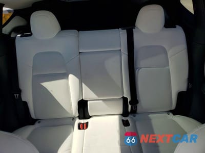 Zdjęcie 10 z 13 samochodu: 2022 TESLA MODEL Y VIN:7SAYGDEE4NF458307 - miniatura