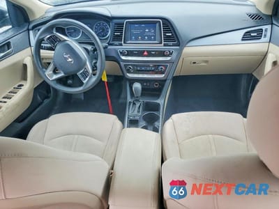 Zdjęcie 8 z 12 samochodu: 2018 HYUNDAI SONATA SE VIN:5NPE24AF5JH626450 - miniatura