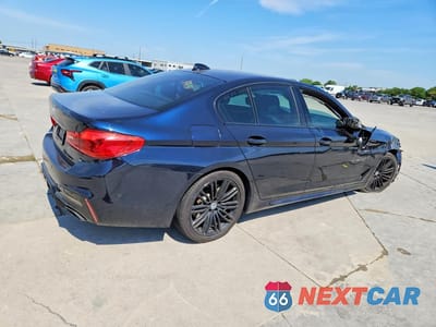Trzecie zdjęcie samochodu z tyłu: 2019 BMW 540 I VIN:WBAJE5C57KWE66664 - miniatura
