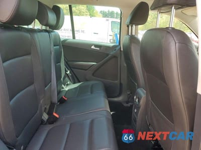 Zdjęcie 11 z 14 samochodu: 2014 VOLKSWAGEN TIGUAN S VIN:WVGBV3AX8EW618206 - miniatura