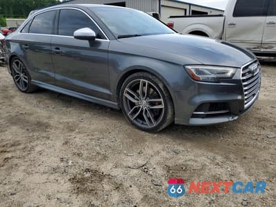Czwarte zdjęcie samochodu z boku: 2017 AUDI S3 PREMIUM PLUS VIN:WAUB1GFF7H1014765 - miniatura