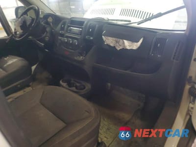 Zdjęcie 8 z 14 samochodu: 2014 RAM PROMASTER 3500 3500 HIGH VIN:3C6URVHG3EE125408 - miniatura