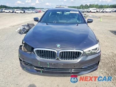 Piąte zdjęcie samochodu w środku: 2020 BMW 540 XI VIN:WBAJS3C03LWW70331 - miniatura