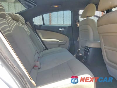 Zdjęcie 10 z 12 samochodu: 2012 DODGE CHARGER SE VIN:2C3CDXBG2CH228770 - miniatura