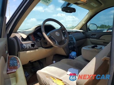 Zdjęcie 8 z 12 samochodu: 2007 GMC YUKON VIN:1GKFC13C57R369427 - miniatura