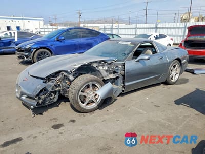2004 CHEVROLET CORVETTE 1G1YY22G745101071 - główne zdjęcie licytacji z USA - miniatura