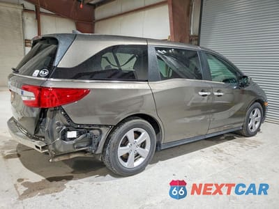 Trzecie zdjęcie samochodu z tyłu: 2019 HONDA ODYSSEY EX VIN:5FNRL6H56KB124991 - miniatura