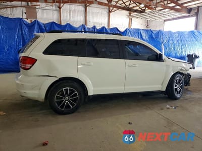 Trzecie zdjęcie samochodu z tyłu: 2018 DODGE JOURNEY SE VIN:3C4PDCAB3JT534165 - miniatura