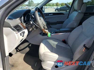 Zdjęcie 7 z 13 samochodu: 2015 MERCEDES-BENZ GL 450 4MATIC VIN:4JGDF6EE2FA517662 - miniatura