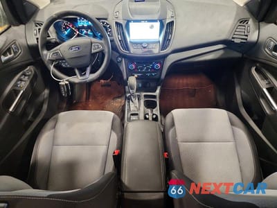Zdjęcie 8 z 13 samochodu: 2019 FORD ESCAPE SE VIN:1FMCU9GD0KUA86657 - miniatura