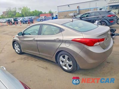 Drugie zdjęcie samochodu z przodu: 2013 HYUNDAI ELANTRA GLS VIN:5NPDH4AE0DH173604 - miniatura