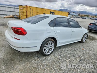 Trzecie zdjęcie samochodu z tyłu: 2019 VOLKSWAGEN PASSAT WOLFSBURG VIN:1VWLA7A37KC003388 - miniatura