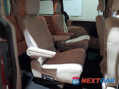Zdjęcie 11 z 13 samochodu: 2011 DODGE GRAND CARAVAN MAINSTREET VIN:2D4RN3DG5BR663318 - miniatura