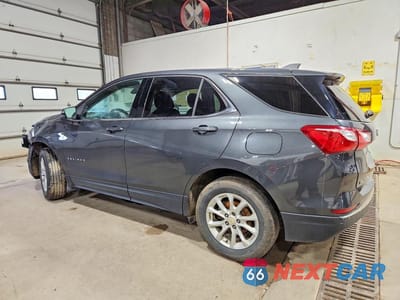 Drugie zdjęcie samochodu z przodu: 2018 CHEVROLET EQUINOX LT VIN:2GNAXSEVXJ6312360 - miniatura