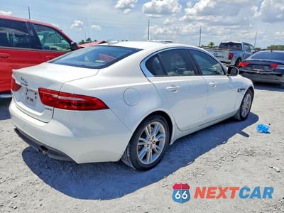 Trzecie zdjęcie samochodu z tyłu: 2017 JAGUAR XE PREMIUM VIN:SAJAD4BG6HA953779 - miniatura