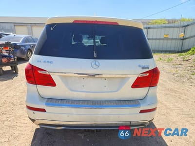 Zdjęcie 6 z 13 samochodu: 2013 MERCEDES-BENZ GL 450 4MATIC VIN:4JGDF7CE2DA262923 - miniatura