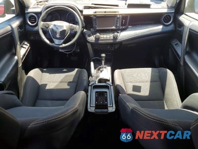 Zdjęcie 8 z 14 samochodu: 2018 TOYOTA RAV4 XLE VIN:2T3WFREVXJW468879 - miniatura