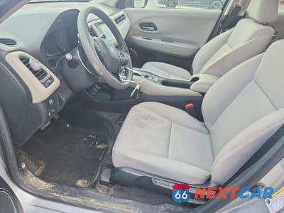 Zdjęcie 7 z 12 samochodu: 2017 HONDA HR-V EX VIN:3CZRU6H59HM721046 - miniatura