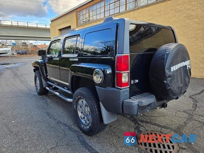 Trzecie zdjęcie samochodu z tyłu: 2009 HUMMER H3 ALPHA VIN:5GTEN13L898106867 - miniatura