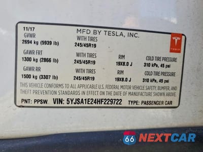 Zdjęcie 13 z 13 samochodu: 2017 TESLA MODEL S VIN:5YJSA1E24HF229722 - miniatura