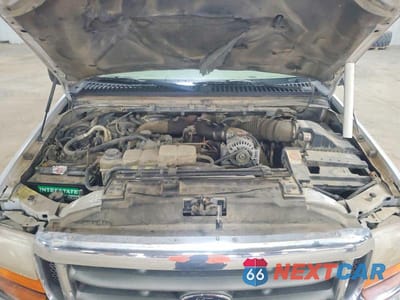 Zdjęcie 11 z 12 samochodu: 2001 FORD F250 SUPER DUTY VIN:1FTNX20F91EB46323 - miniatura
