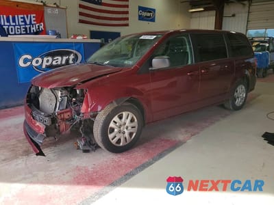 2018 DODGE GRAND CARAVAN SE 2C4RDGBG5JR176869 - główne zdjęcie licytacji z USA - miniatura