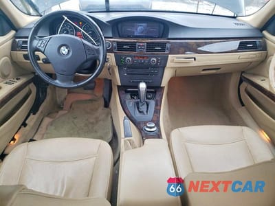 Zdjęcie 8 z 13 samochodu: 2008 BMW 328 XI SULEV VIN:WBAVC73578KP37433 - miniatura