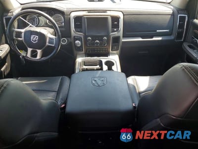 Zdjęcie 8 z 12 samochodu: 2016 RAM 1500 LARAMIE VIN:1C6RR7NM4GS212178 - miniatura