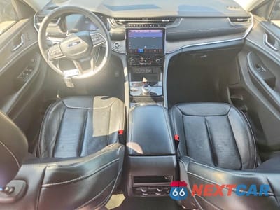 Zdjęcie 8 z 13 samochodu: 2023 JEEP GRAND CHEROKEE LIMITED VIN:1C4RJHBGXPC533902 - miniatura