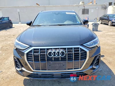 Piąte zdjęcie samochodu w środku: 2023 AUDI Q3 PREMIUM PLUS S LINE 45 VIN:WA1EECF34P1015366 - miniatura