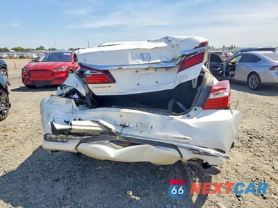 Zdjęcie 6 z 12 samochodu: 2016 HONDA ACCORD LX VIN:1HGCR2F37GA041165 - miniatura