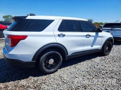 Trzecie zdjęcie samochodu z tyłu: 2023 FORD EXPLORER POLICE INTERCEPTOR VIN:1FM5K8AB1PGA35402 - miniatura