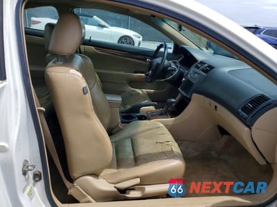 Zdjęcie 10 z 12 samochodu: 2006 HONDA ACCORD EX VIN:1HGCM726X6A020417 - miniatura