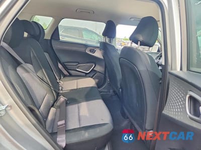 Zdjęcie 10 z 13 samochodu: 2025 KIA SOUL LX VIN:KNDJ23AU3S7946055 - miniatura